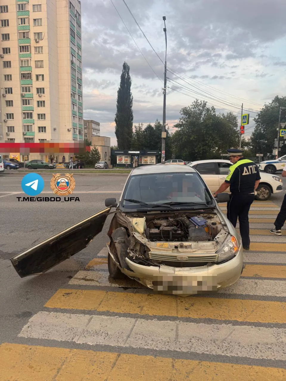 Авария в Уфе водитель Лады Калины получил травмы и отпущен из больницы